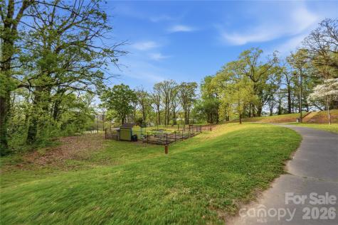 1815 Seigle Avenue Charlotte NC 28205