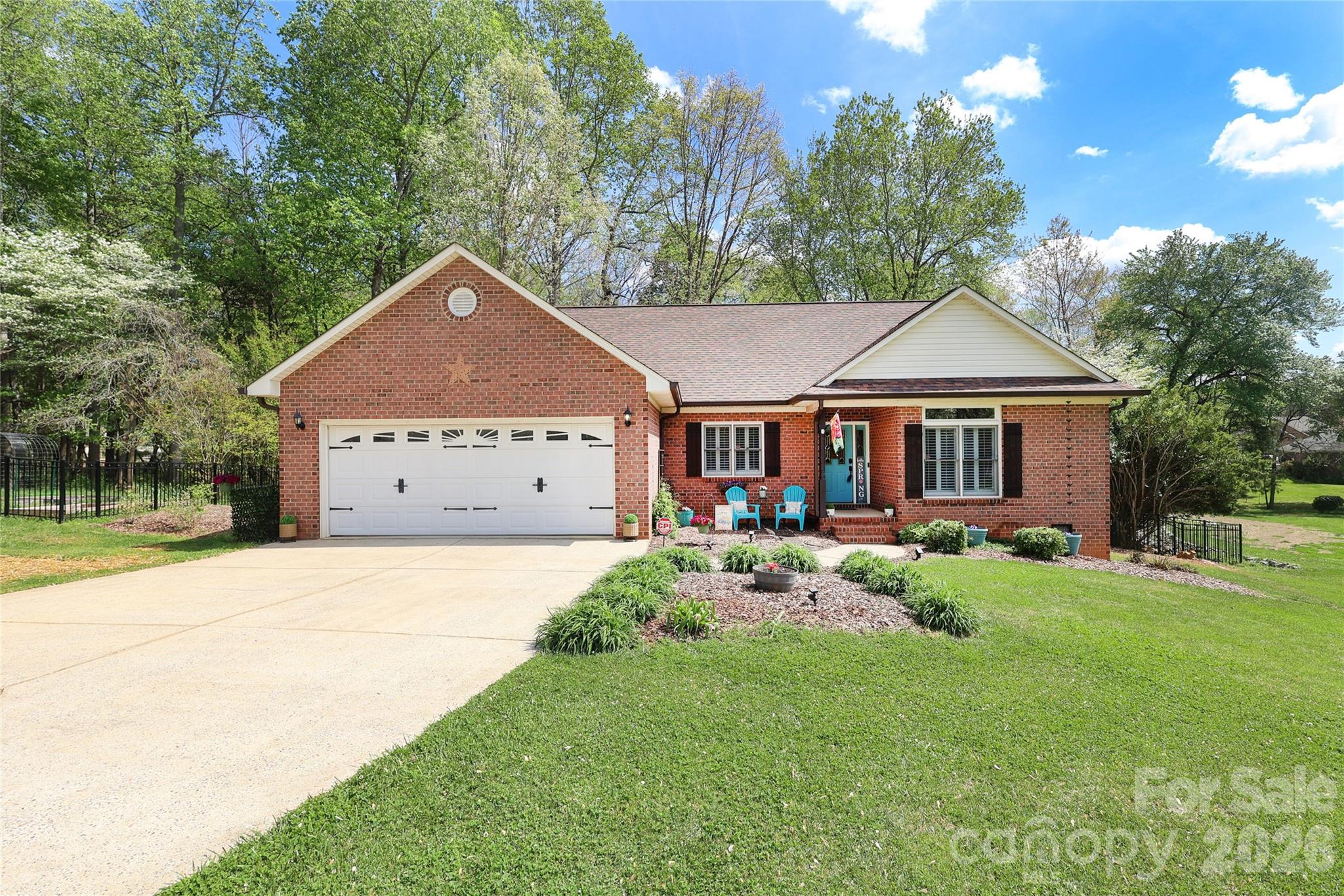7982 King Arthurs Court Denver NC 28037