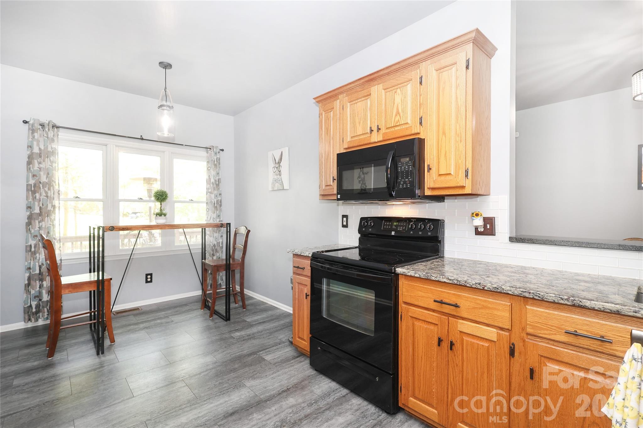 7982 King Arthurs Court Denver NC 28037