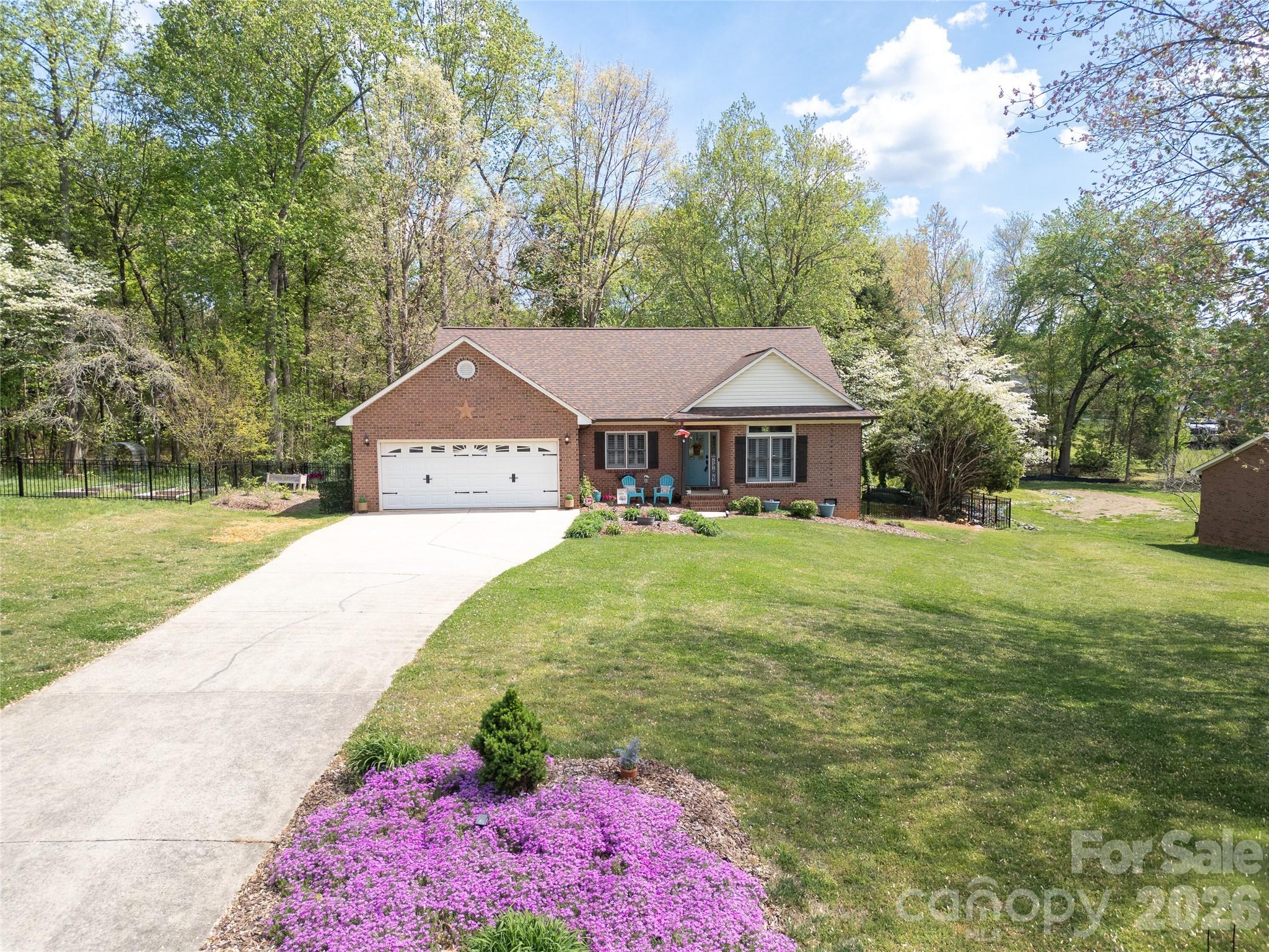 7982 King Arthurs Court Denver NC 28037