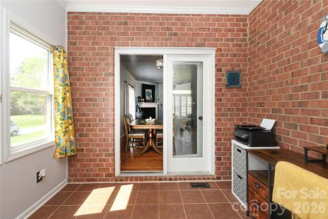 7982 King Arthurs Court Denver NC 28037
