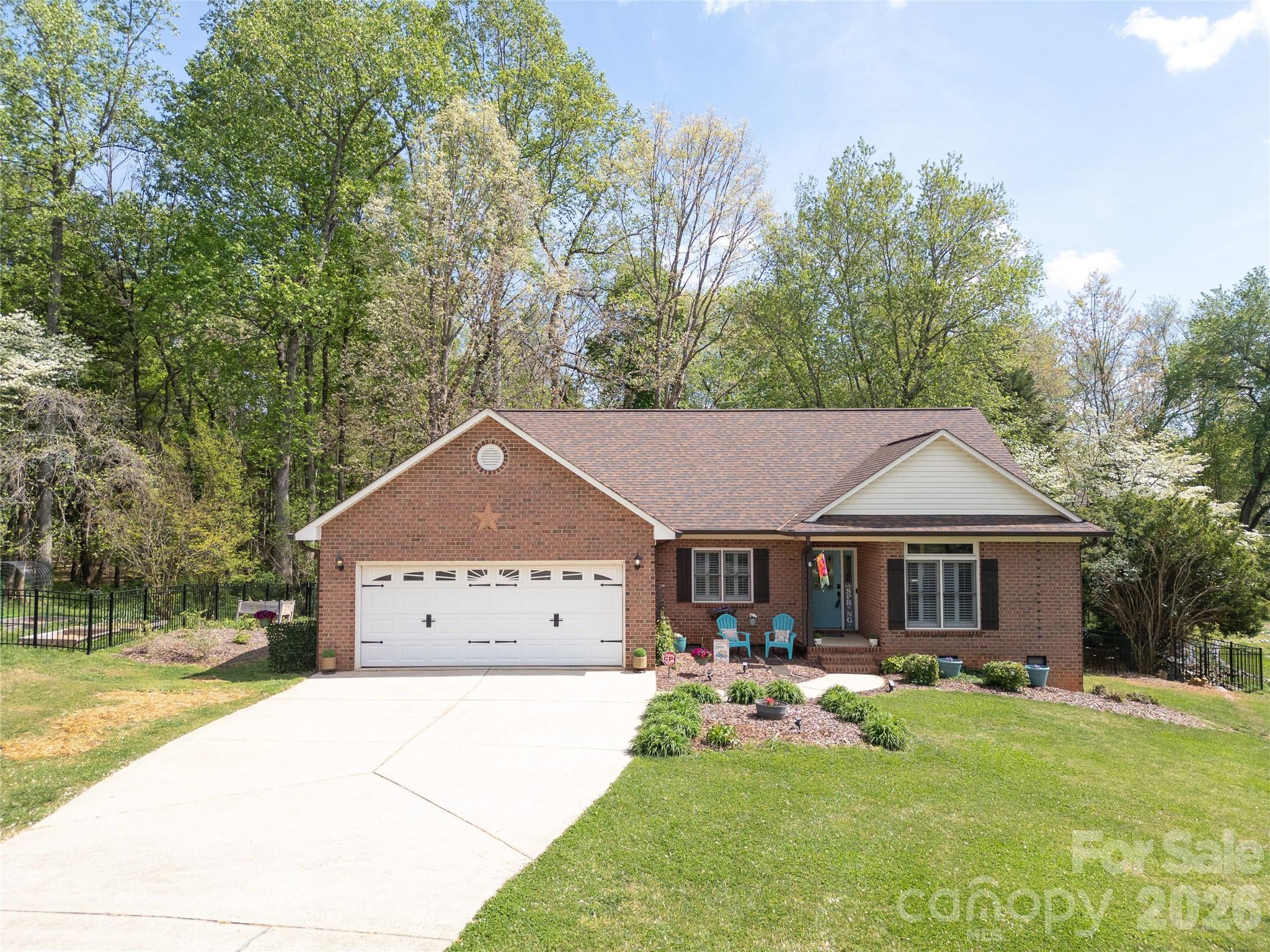 7982 King Arthurs Court Denver NC 28037