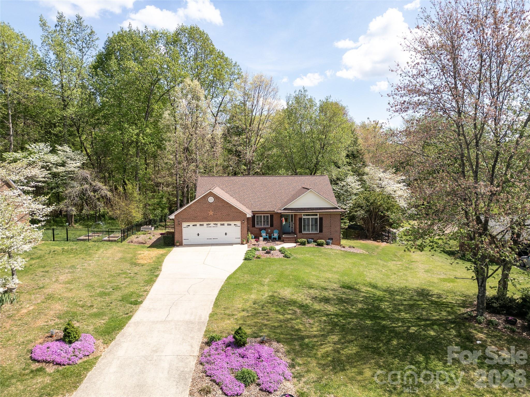 7982 King Arthurs Court Denver NC 28037