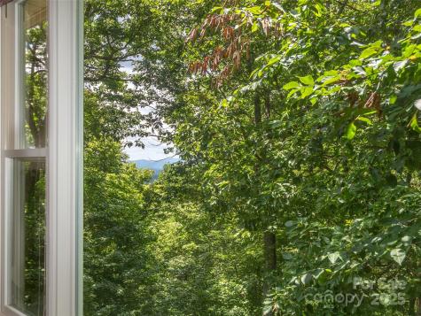 608 Upper Sondley Drive Asheville NC 28805