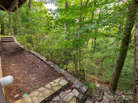 608 Upper Sondley Drive Asheville NC 28805