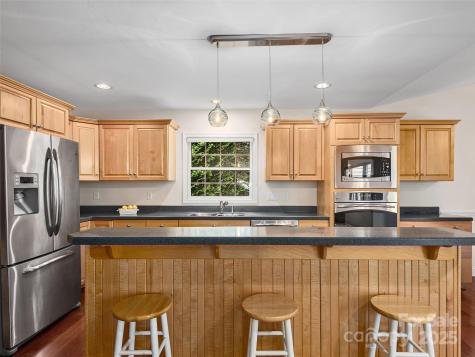 608 Upper Sondley Drive Asheville NC 28805