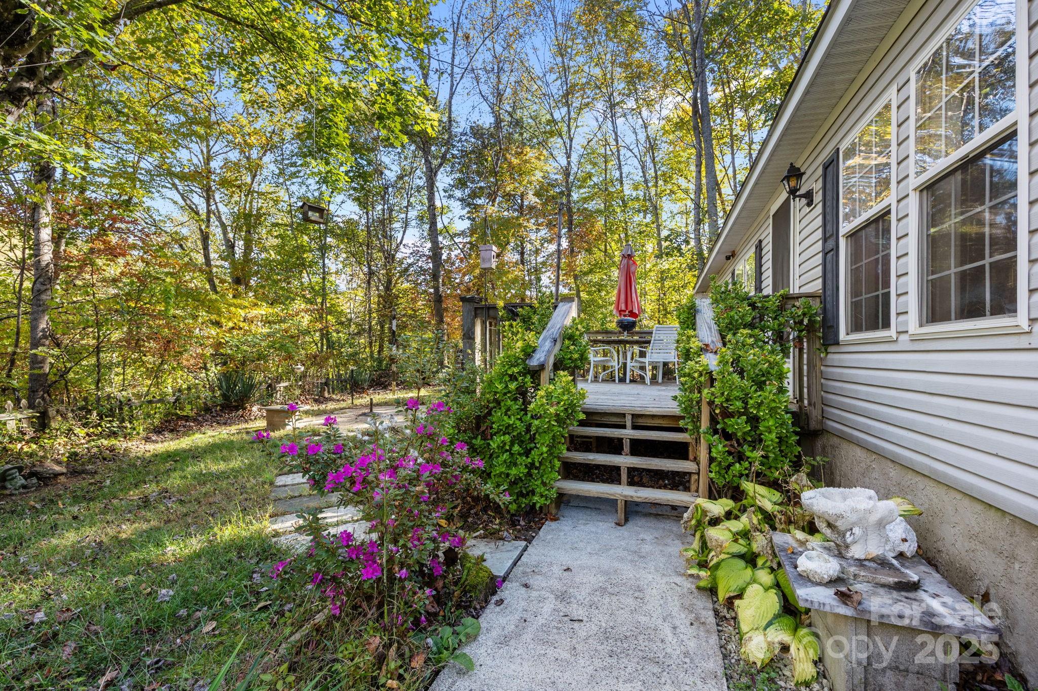74 Davis Chapel Road Candler NC 28715