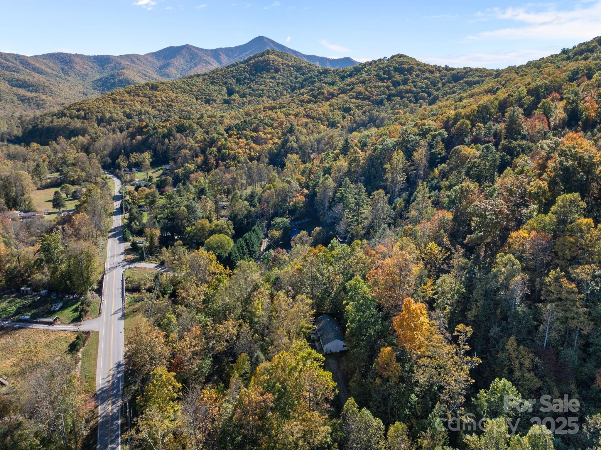 74 Davis Chapel Road Candler NC 28715
