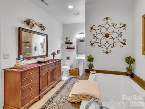 830 Trials Gap Drive Waynesville NC 28786