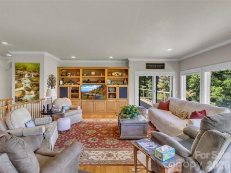 830 Trials Gap Drive Waynesville NC 28786
