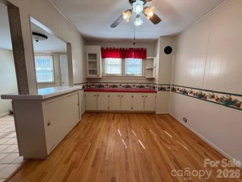 2041 Clyde Street Dallas NC 28034