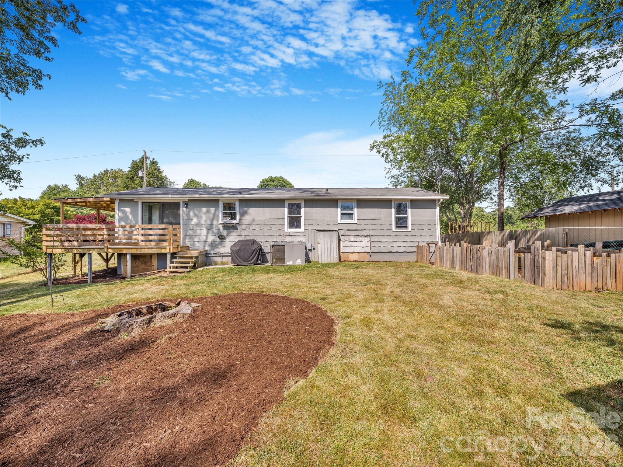 105 Smith Graveyard Road Asheville NC 28806