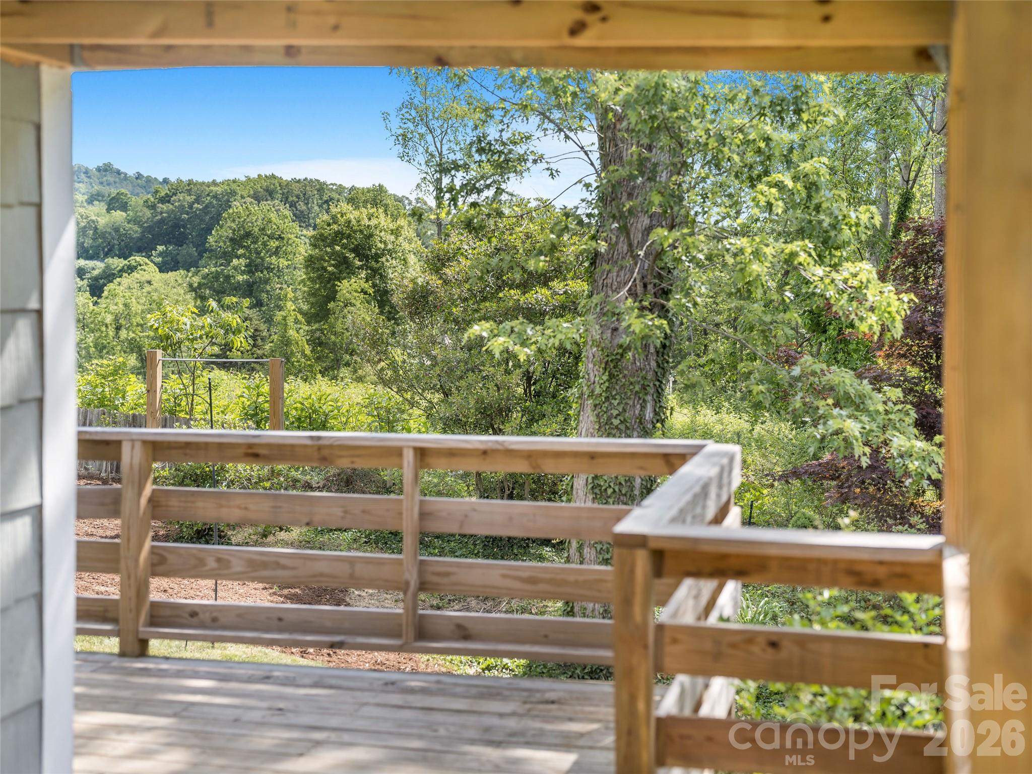 105 Smith Graveyard Road Asheville NC 28806
