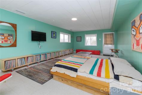 3 Quail Cove Road Asheville NC 28804