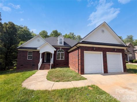 301 River Birch Circle Mooresville NC 28115