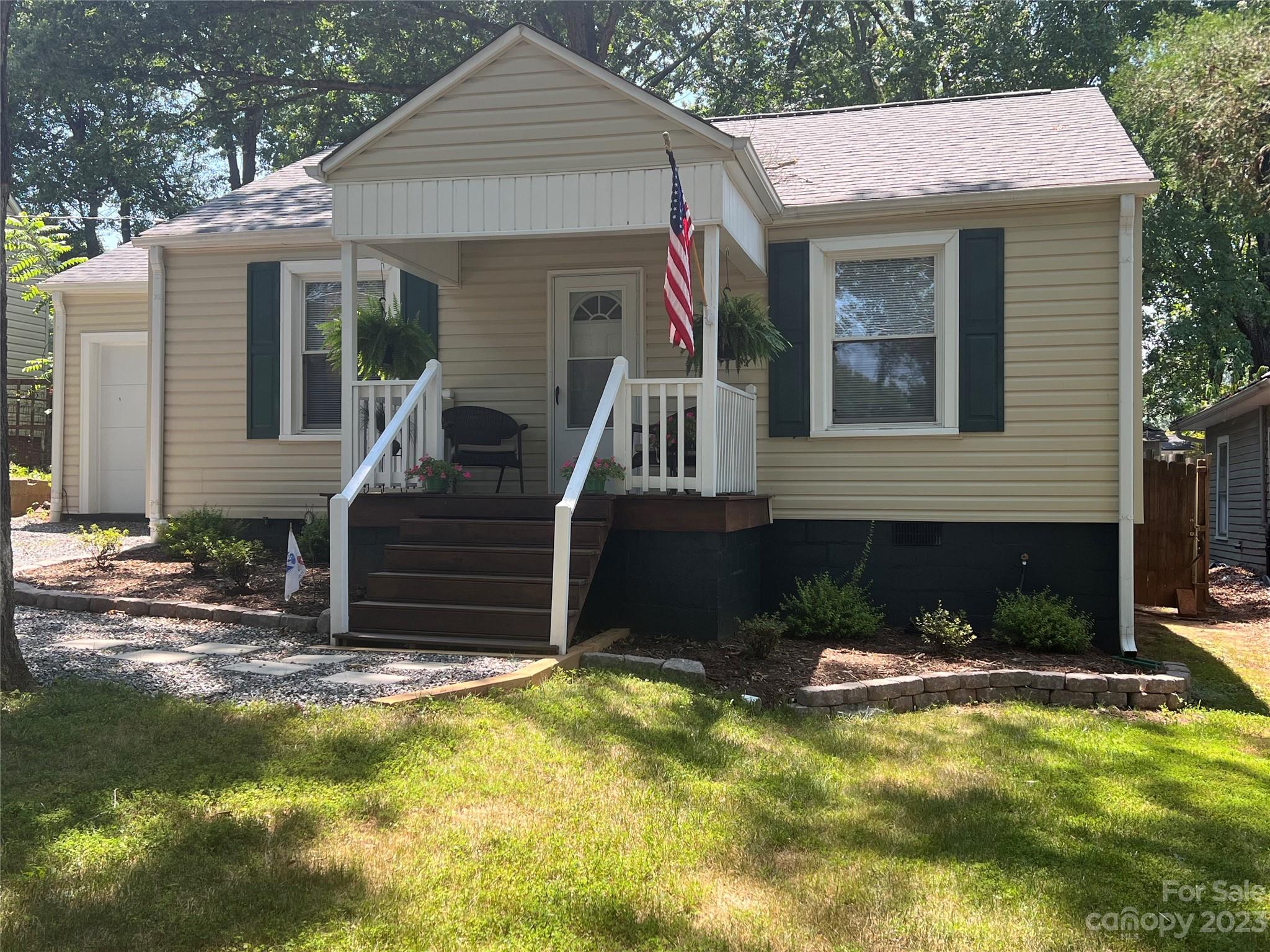 646 Wood Street Statesville NC 28677