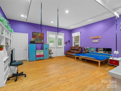 5 Reynolds Place Asheville NC 28804