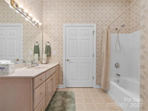 5 Reynolds Place Asheville NC 28804