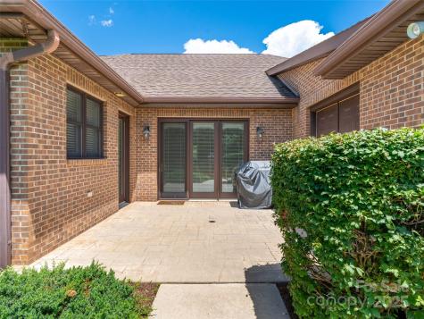 5 Reynolds Place Asheville NC 28804