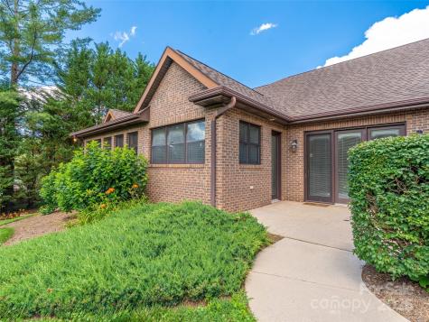 5 Reynolds Place Asheville NC 28804