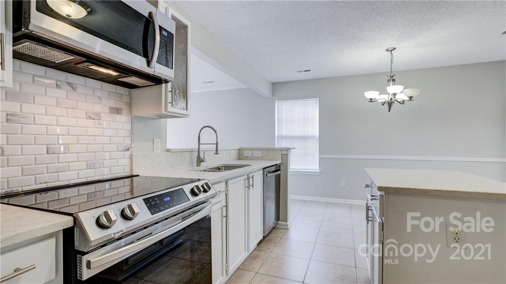 9539 Bird Watch Lane Charlotte NC 28214