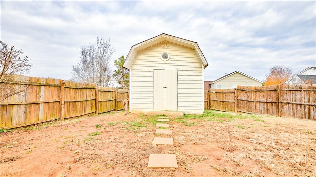 9539 Bird Watch Lane Charlotte NC 28214