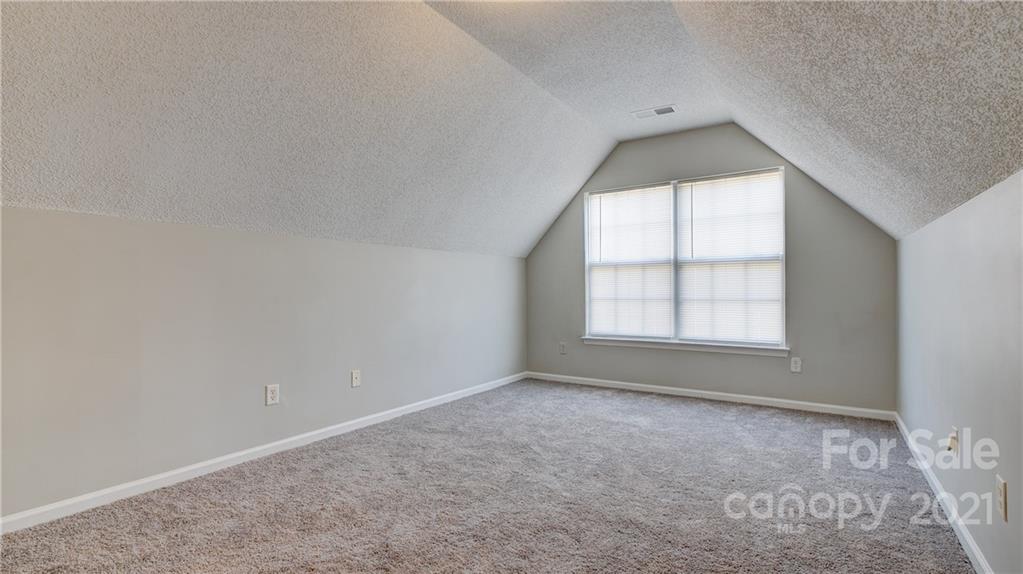 9539 Bird Watch Lane Charlotte NC 28214