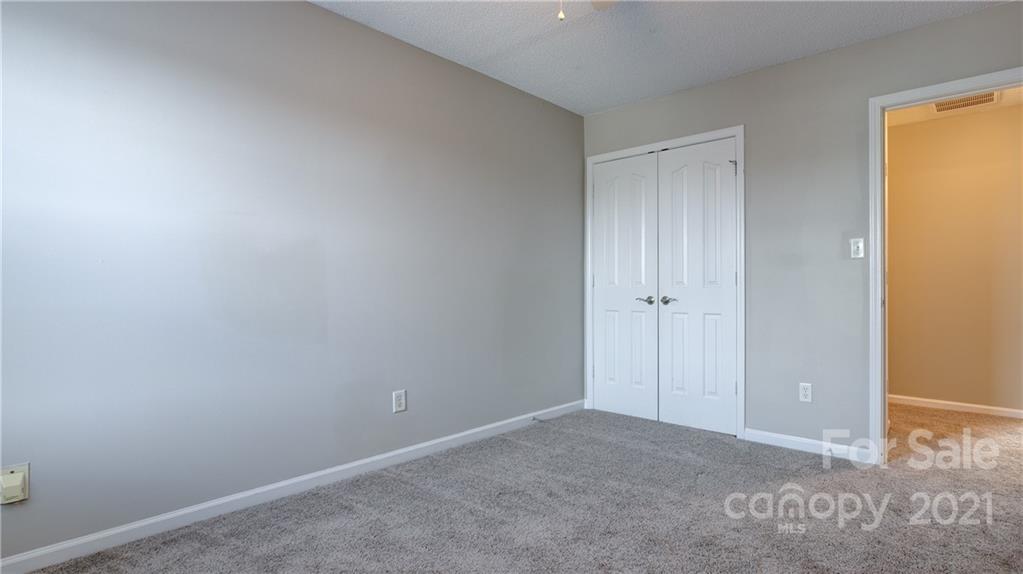 9539 Bird Watch Lane Charlotte NC 28214