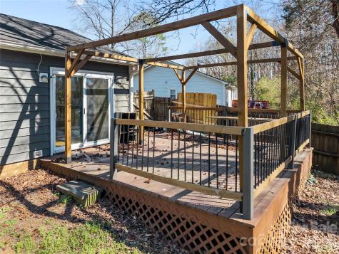 2019 Teddington Drive Charlotte NC 28214