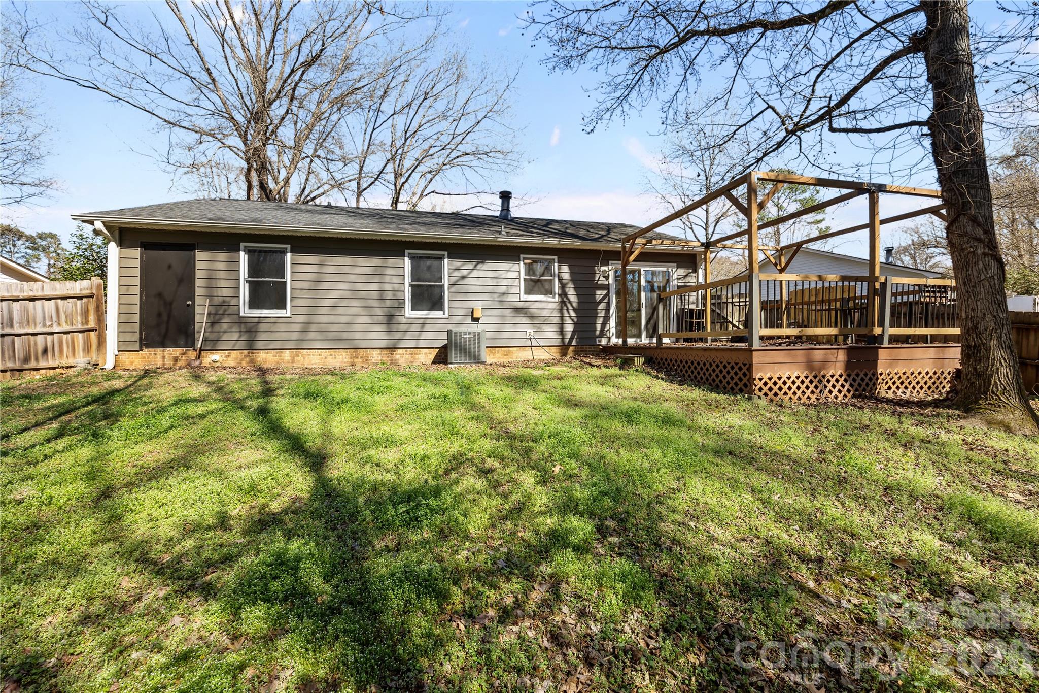 2019 Teddington Drive Charlotte NC 28214