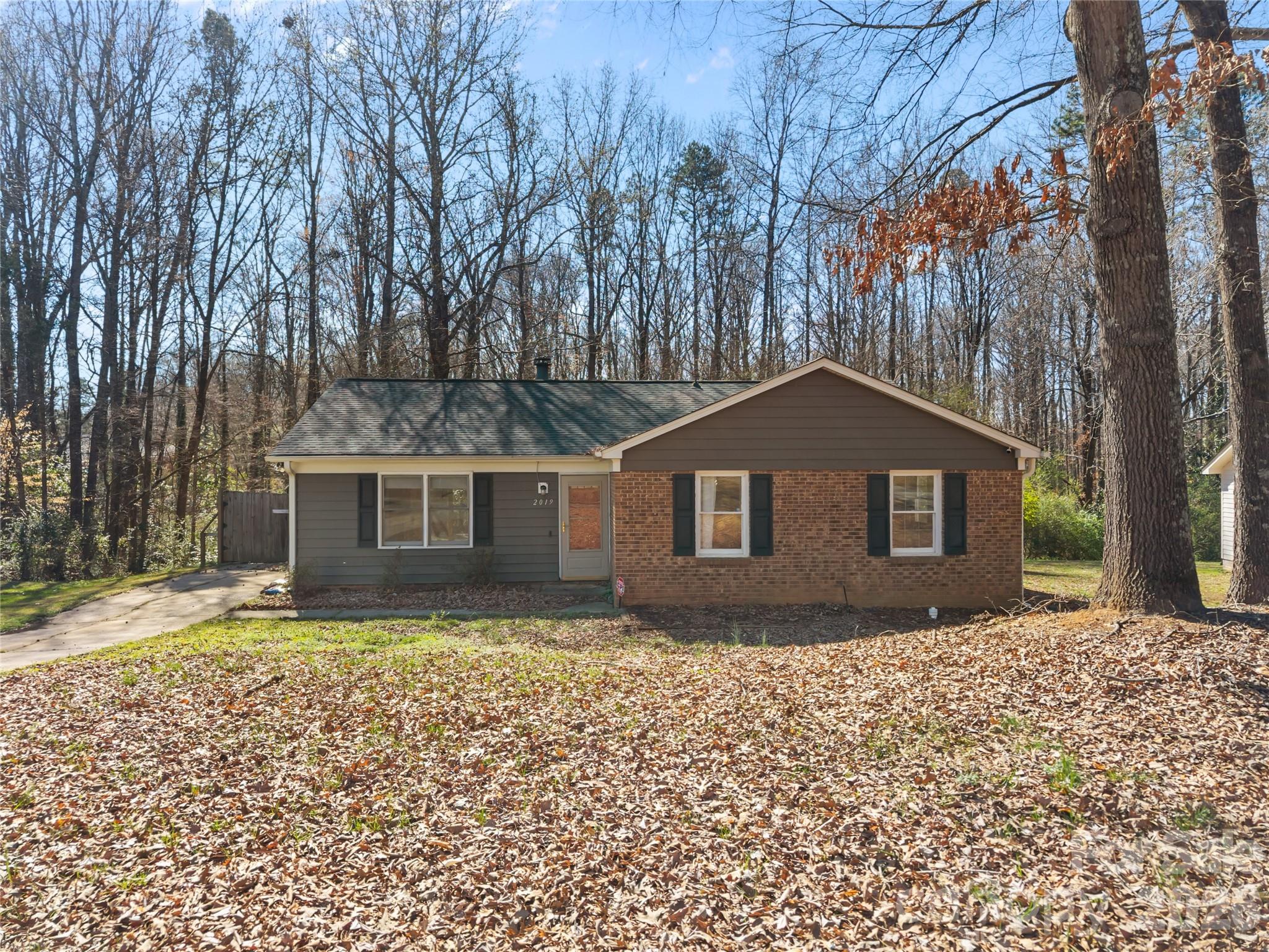 2019 Teddington Drive Charlotte NC 28214