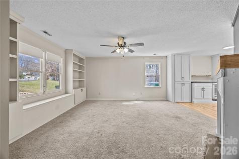2019 Teddington Drive Charlotte NC 28214