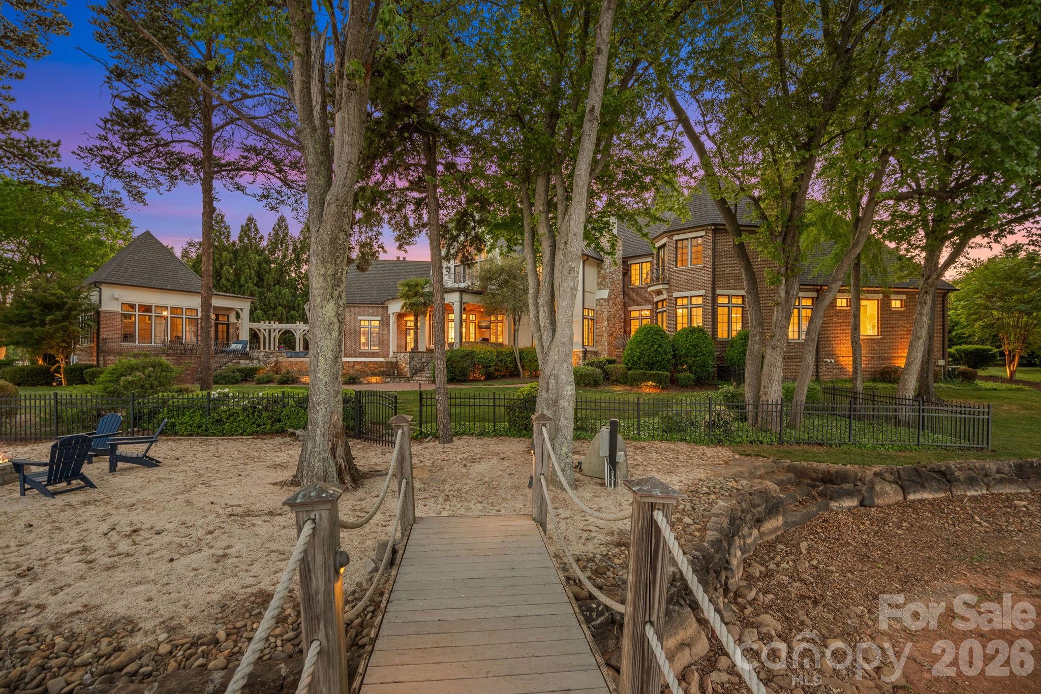 109 Conway Court Mooresville NC 28117