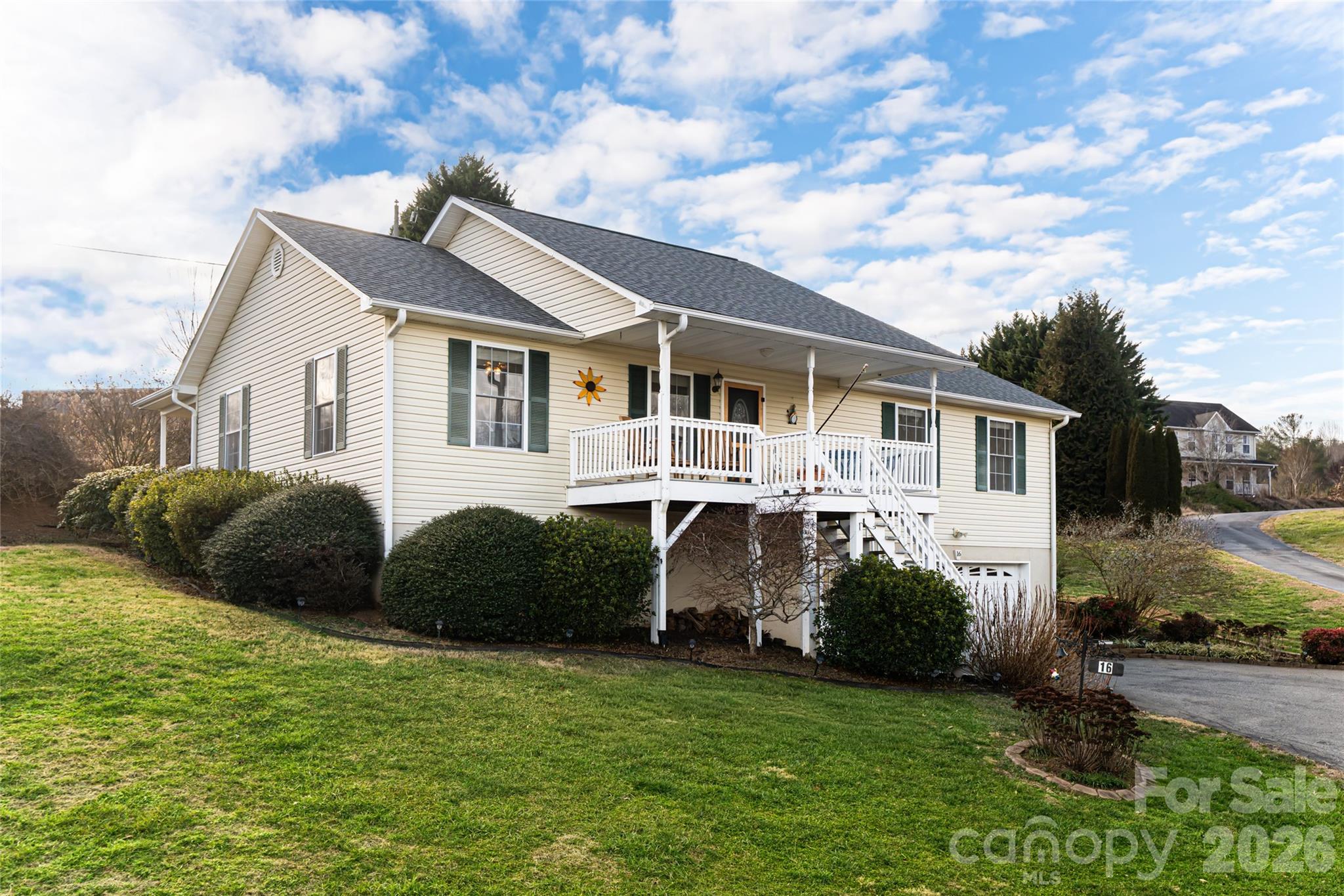 16 Kinsale Drive Leicester NC 28748