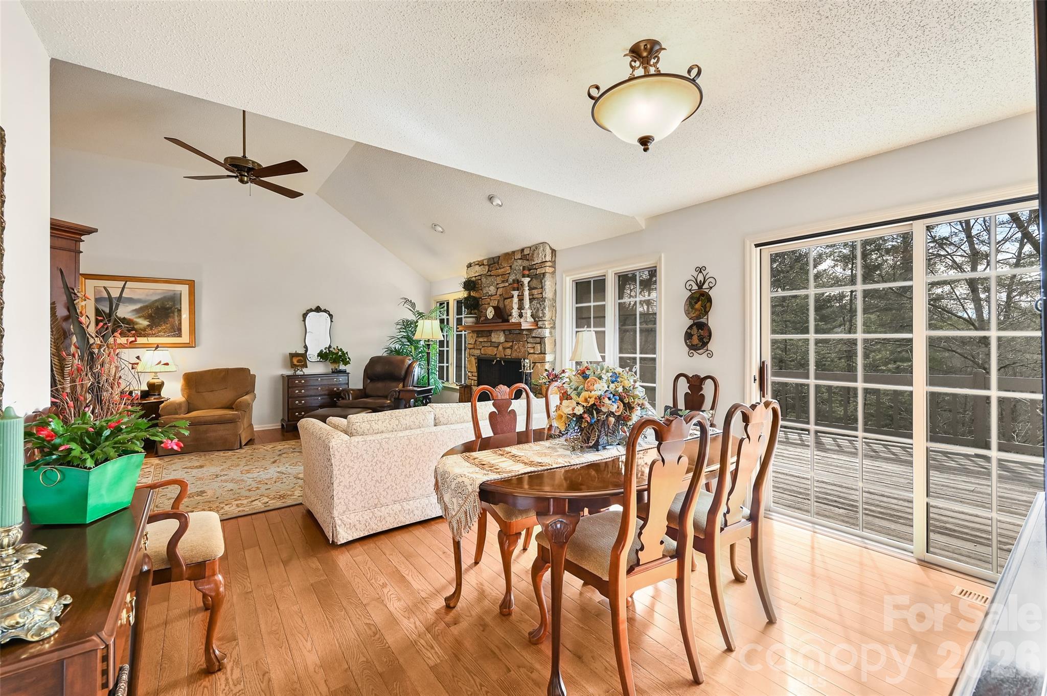 27 Cedar Summit Road Asheville NC 28803