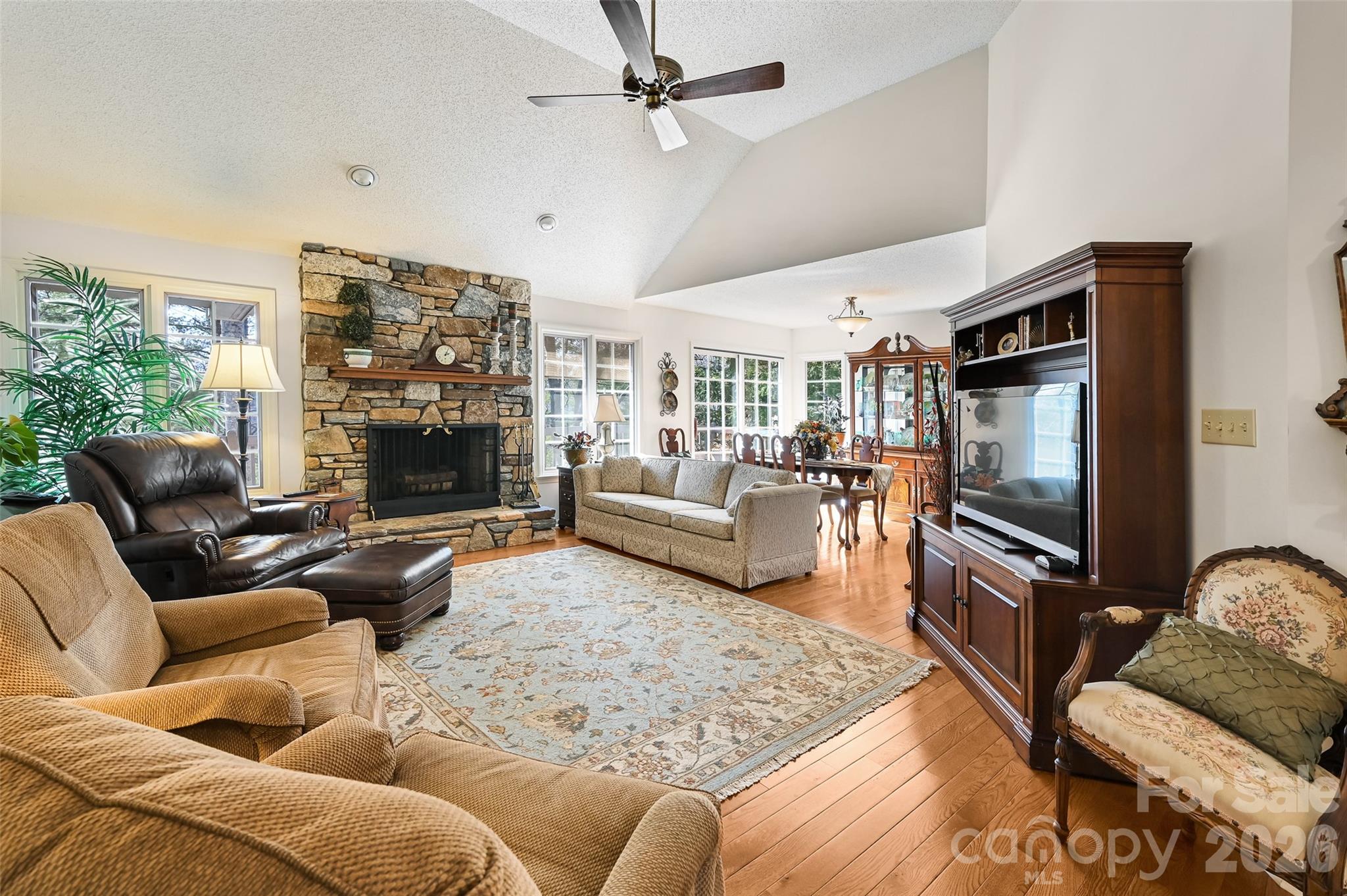 27 Cedar Summit Road Asheville NC 28803