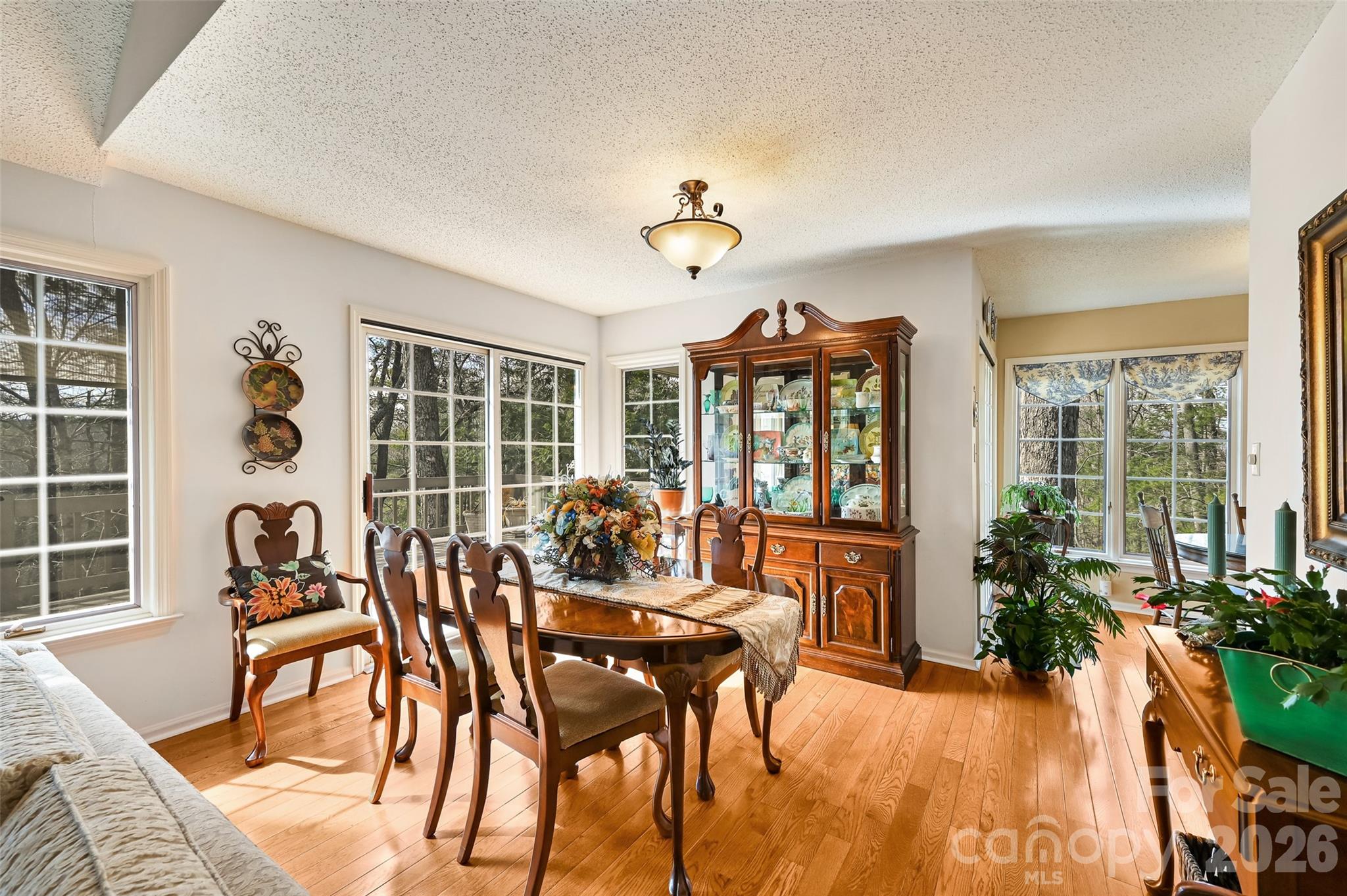 27 Cedar Summit Road Asheville NC 28803