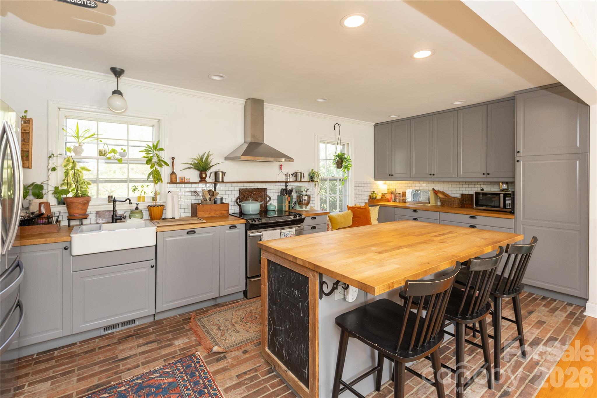 6701 Rugby Lane Charlotte NC 28226
