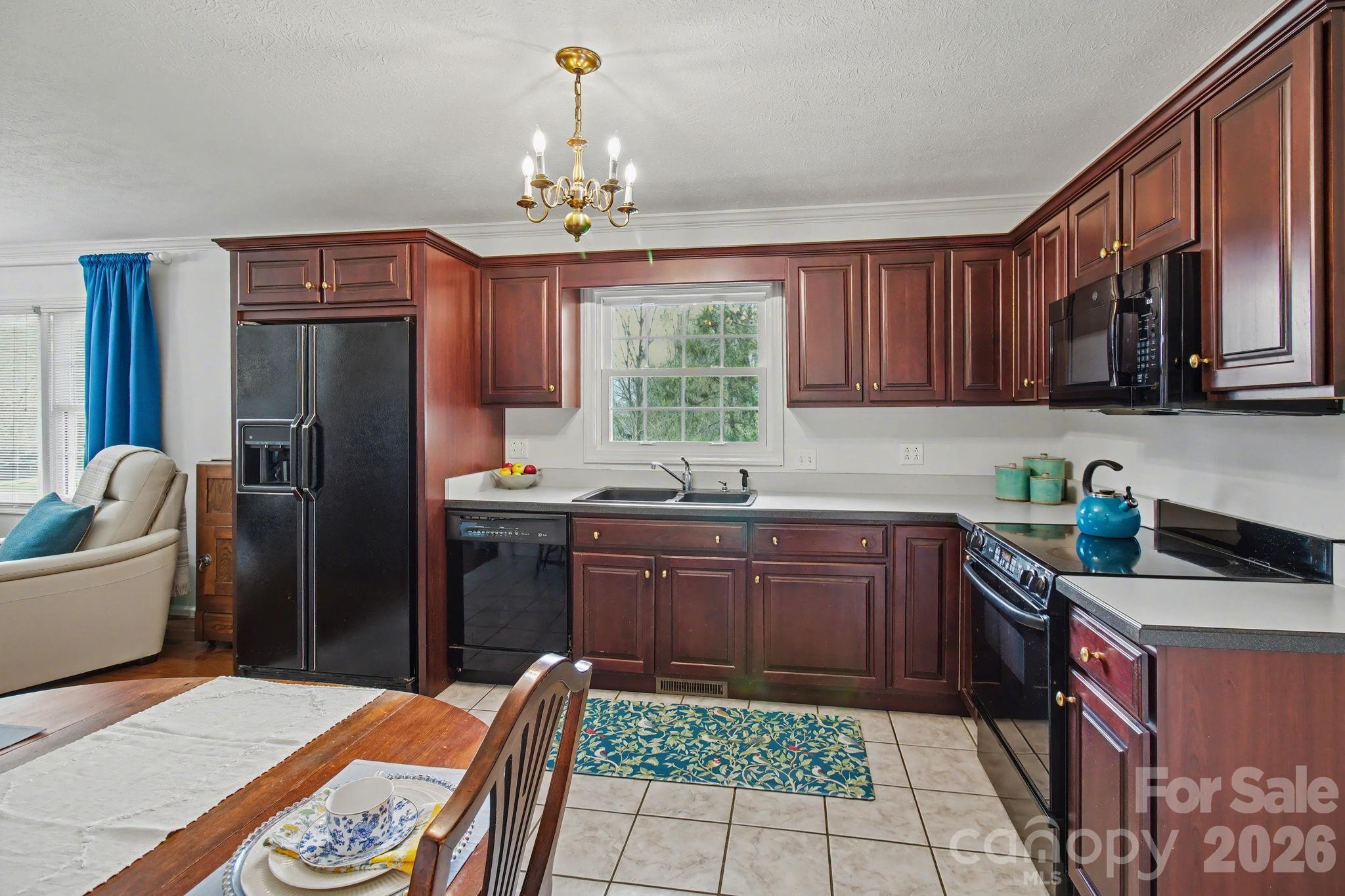 24 Church Street Weaverville NC 28787