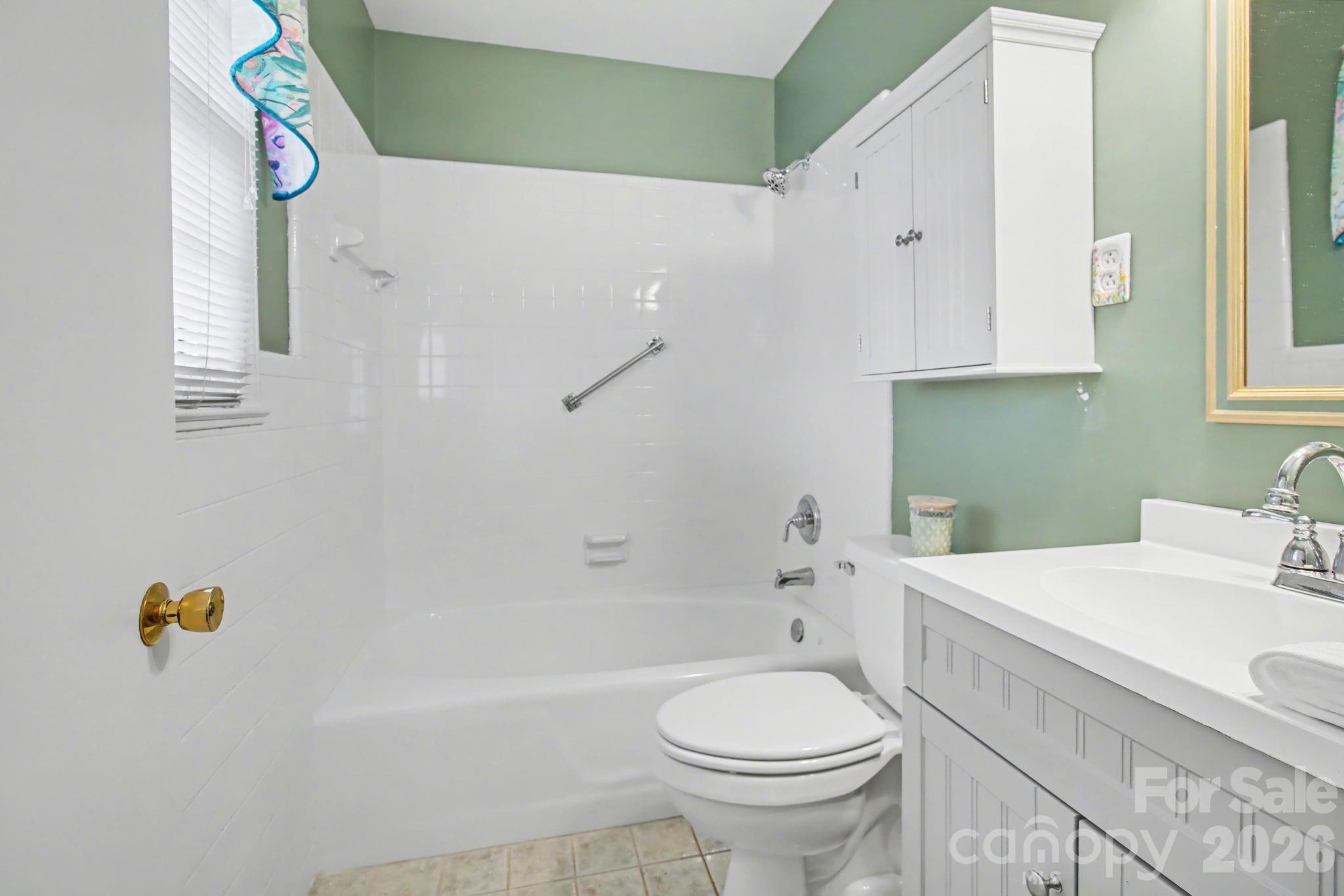 24 Church Street Weaverville NC 28787