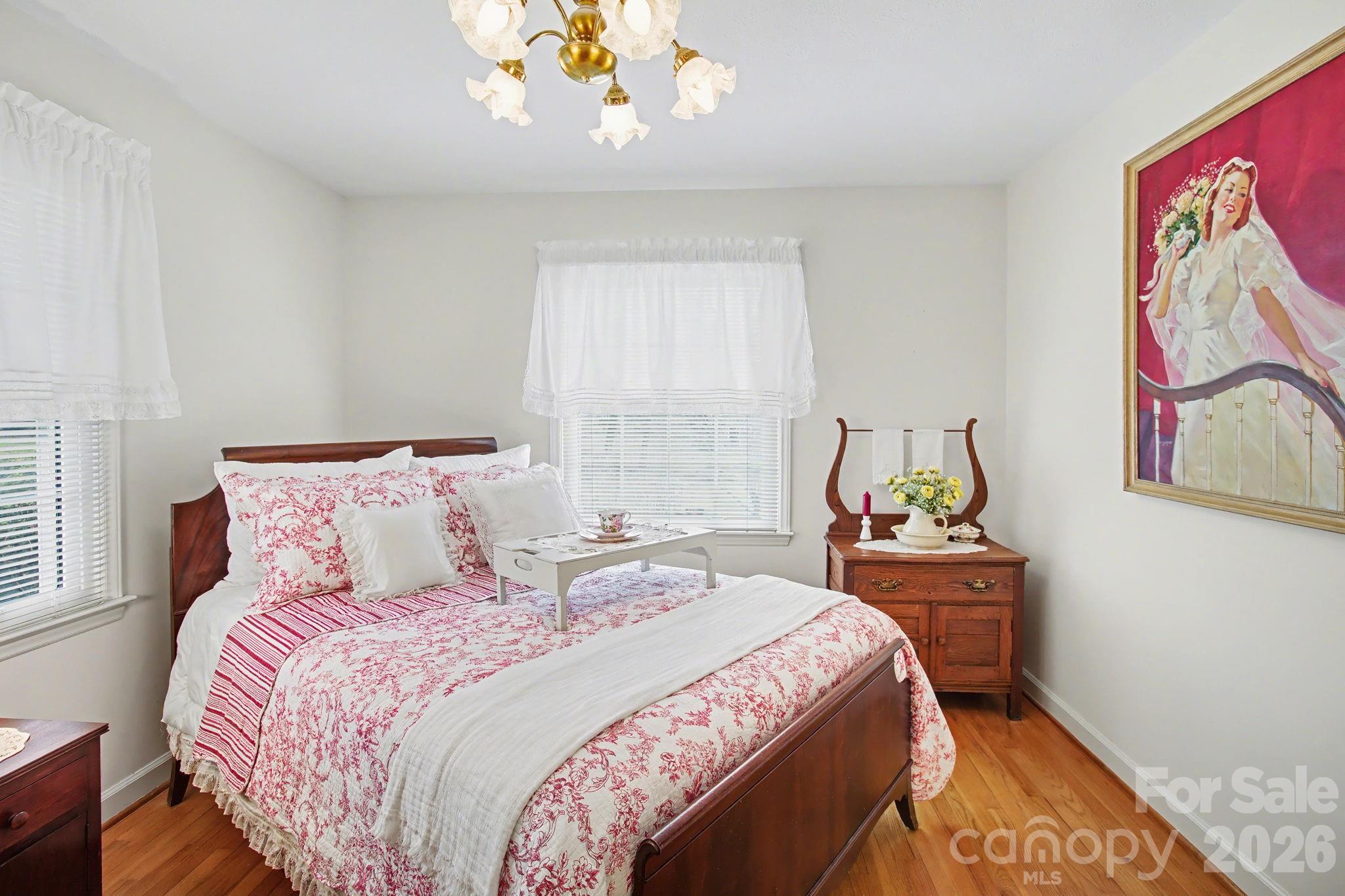 24 Church Street Weaverville NC 28787