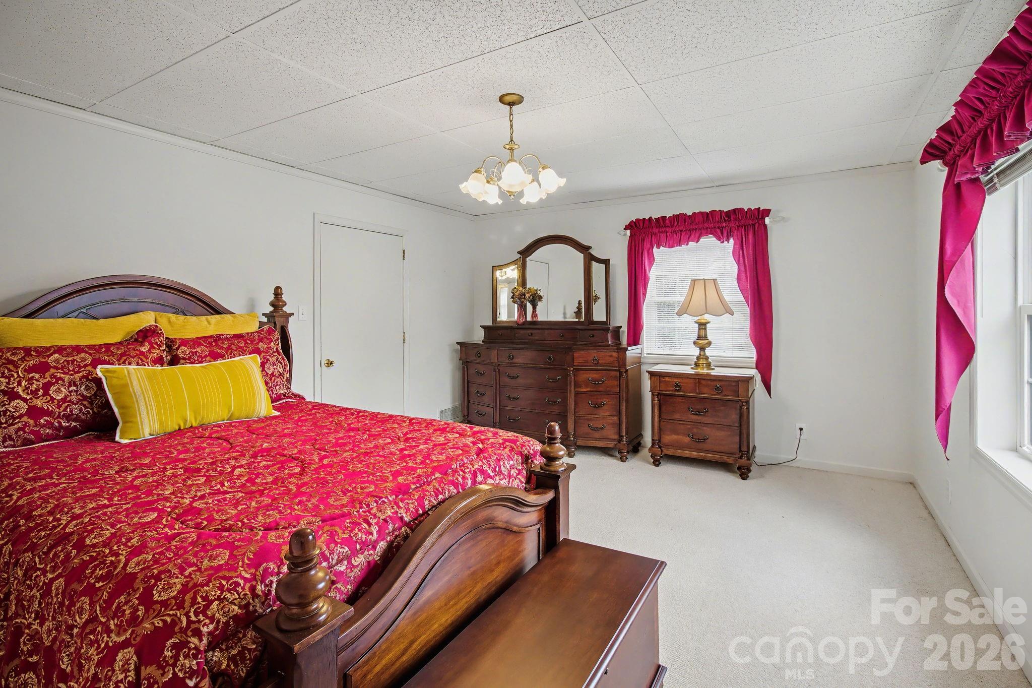 24 Church Street Weaverville NC 28787
