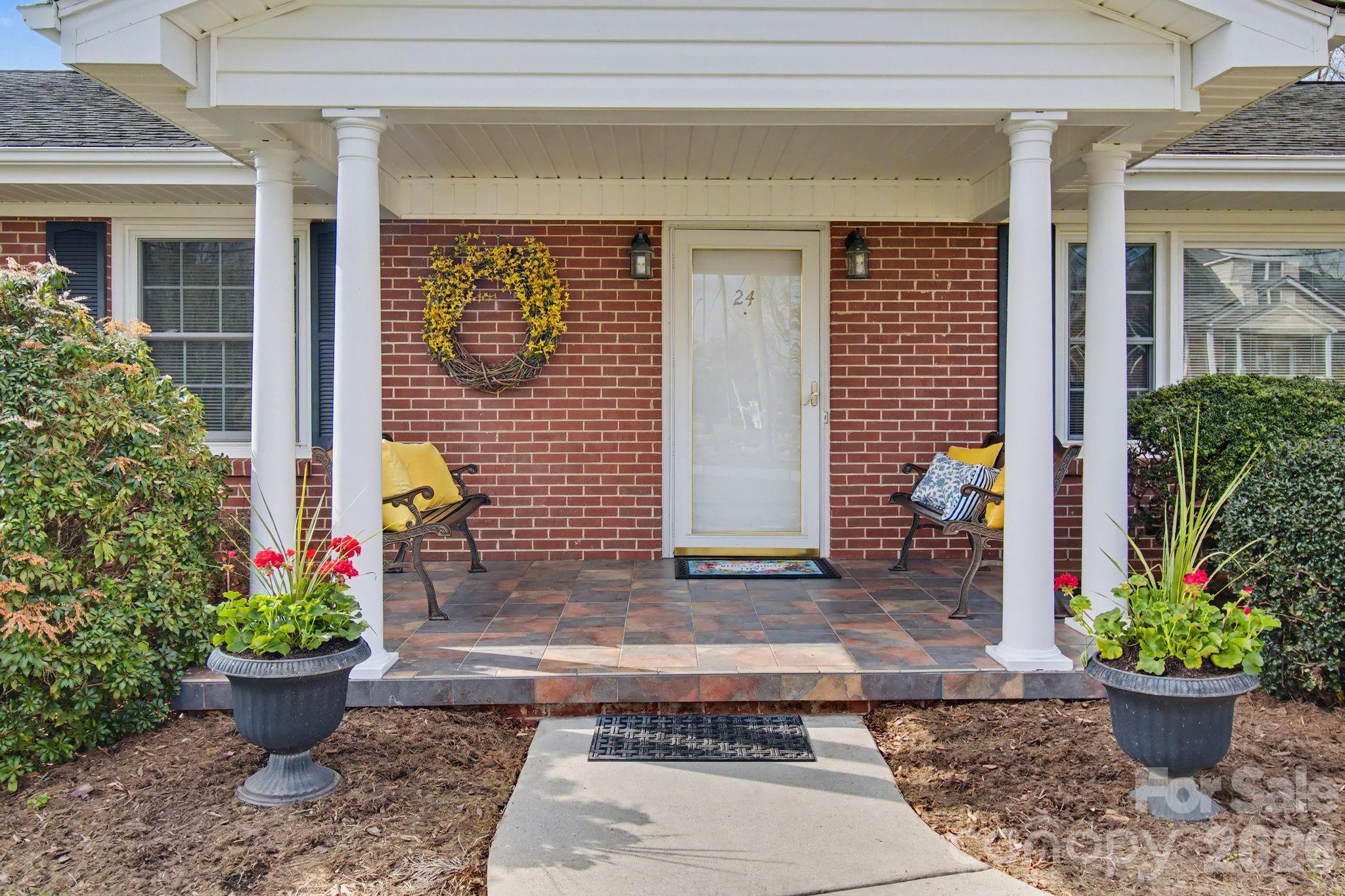 24 Church Street Weaverville NC 28787