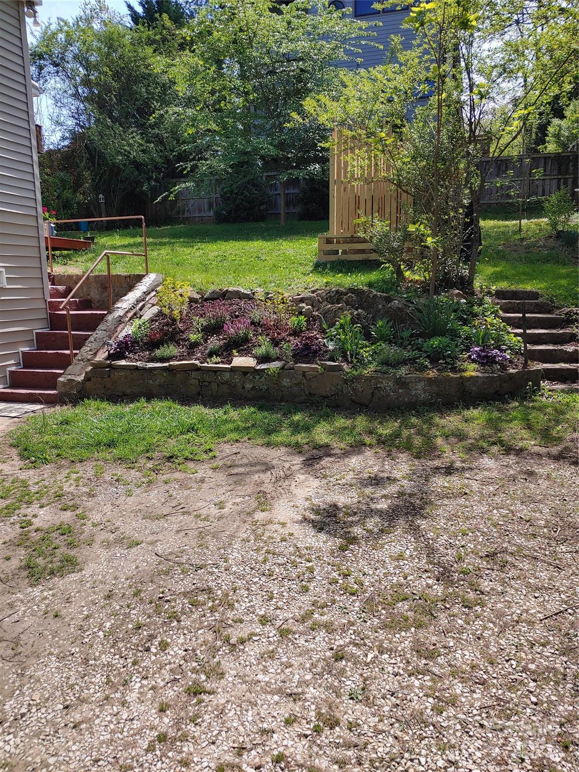 120 Sand Hill Road Asheville NC 28806