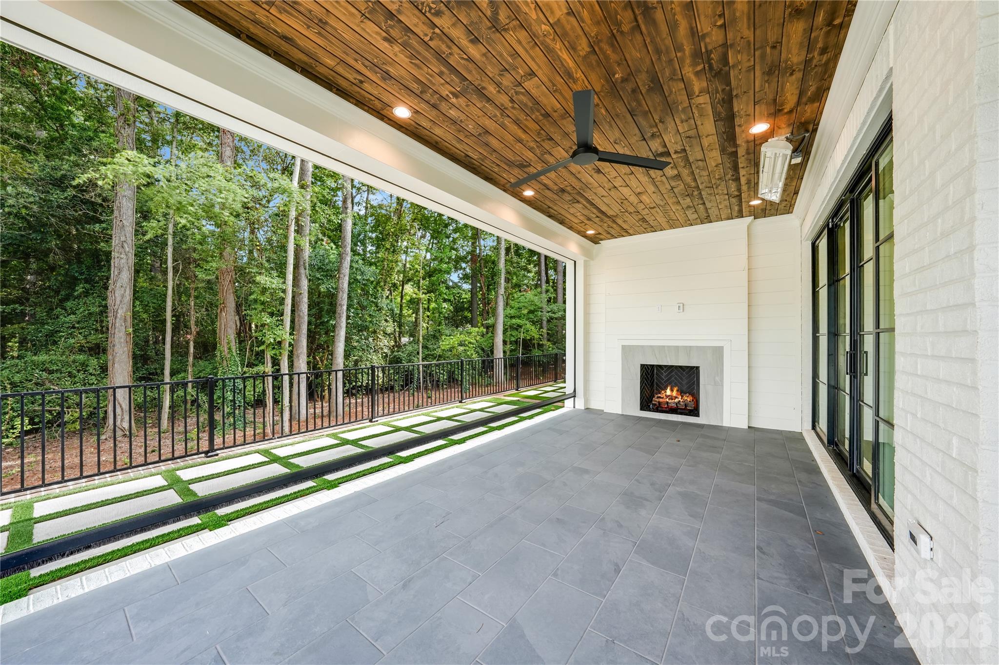 5034 Gilchrist Road Charlotte NC 28211