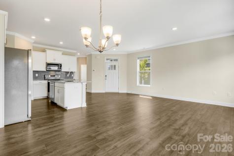 124 Creekview Road Hendersonville NC 28791