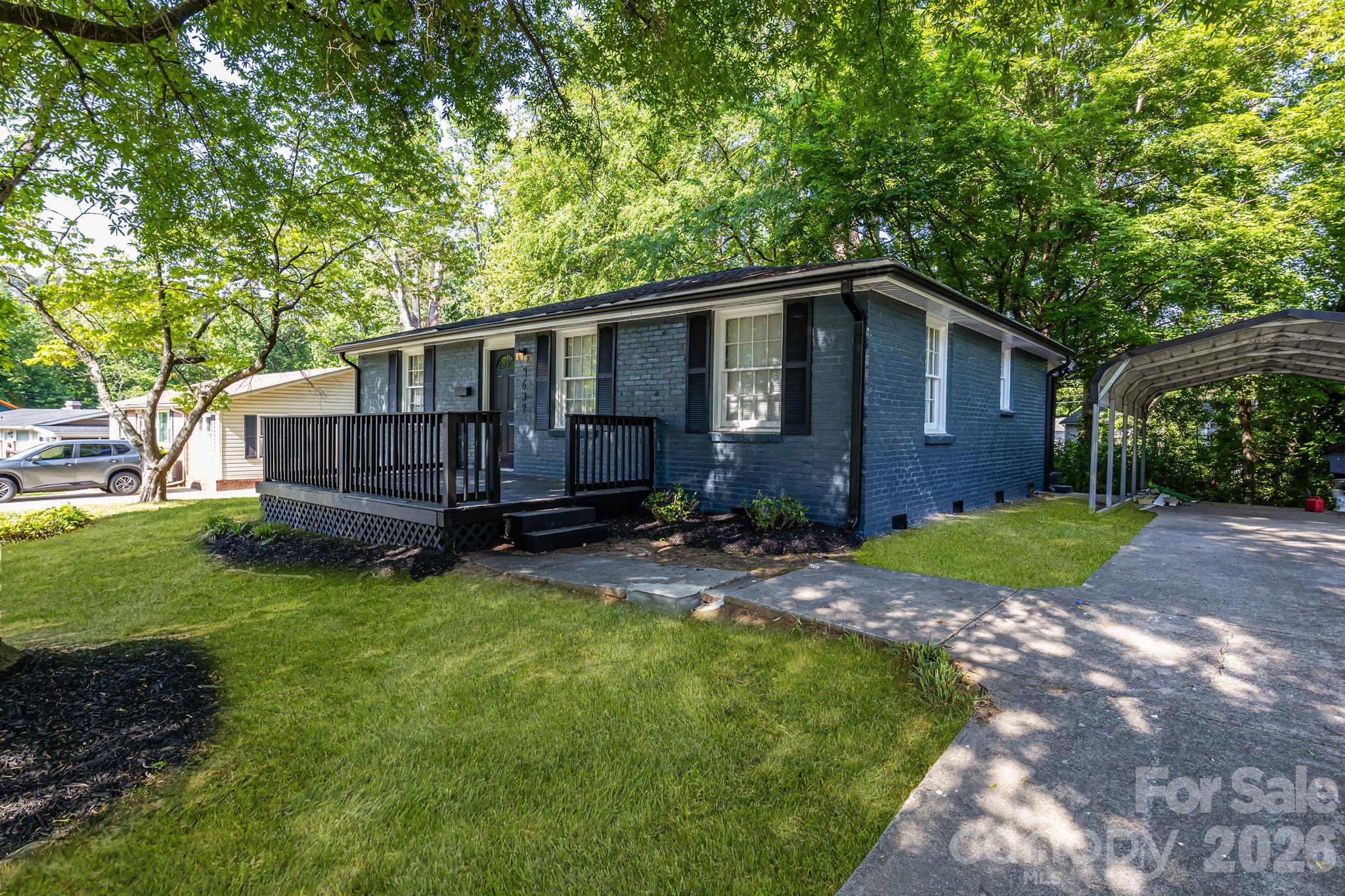 3637 Glenville Avenue Charlotte NC 28215