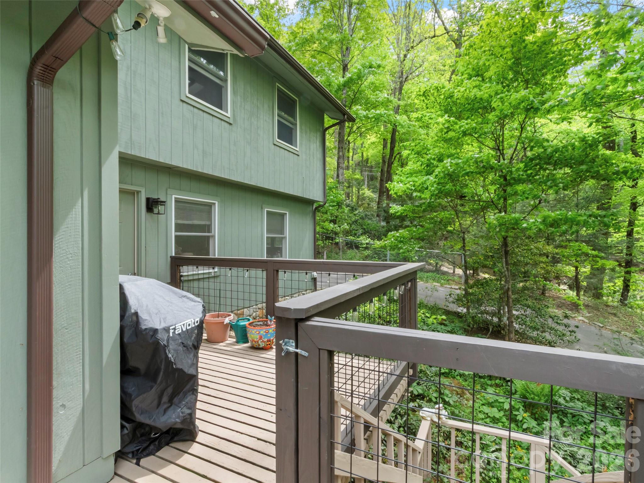 597 Sweetwater Ridge Road Burnsville NC 28714