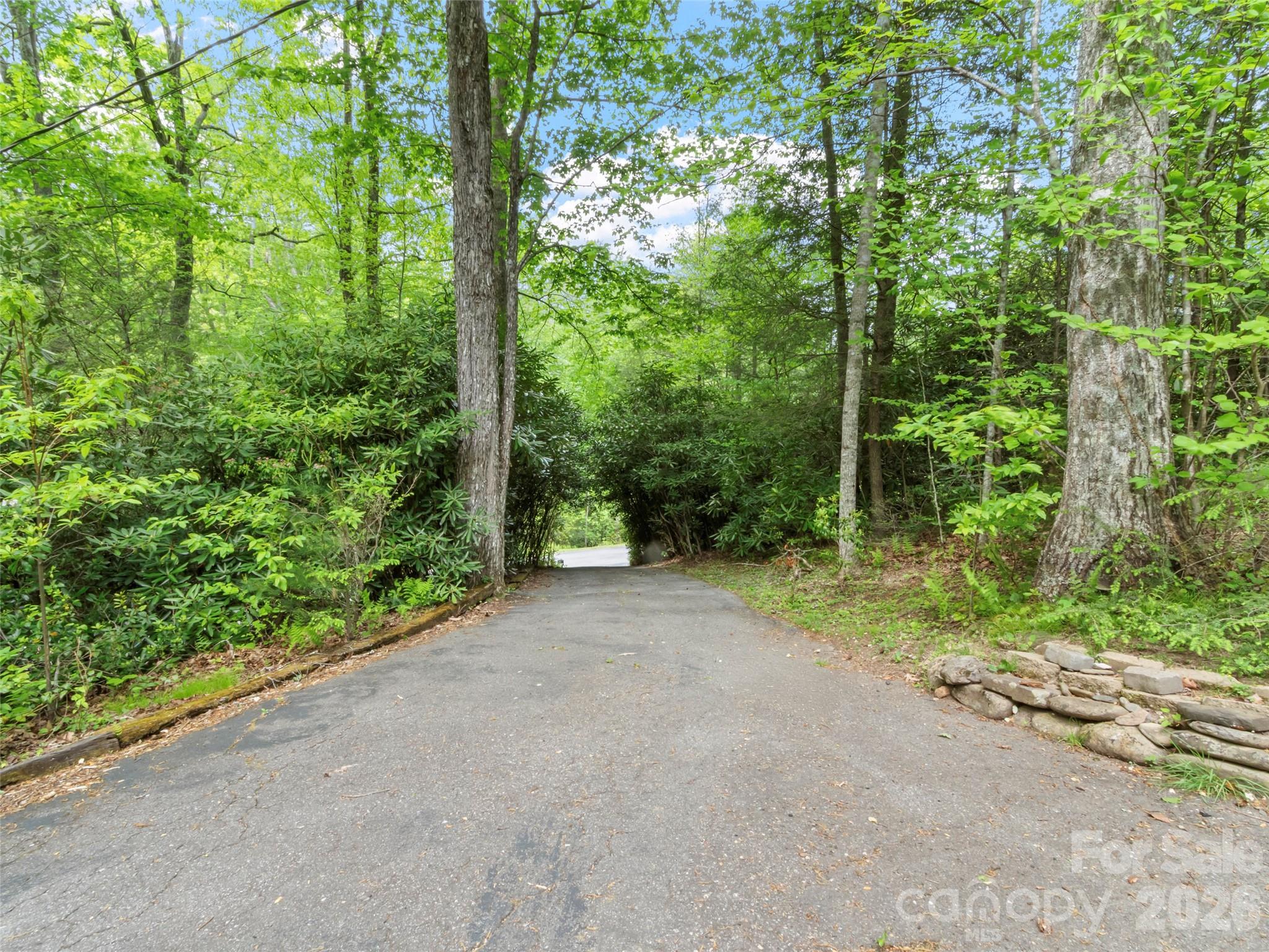 597 Sweetwater Ridge Road Burnsville NC 28714