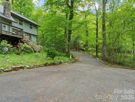 597 Sweetwater Ridge Road Burnsville NC 28714